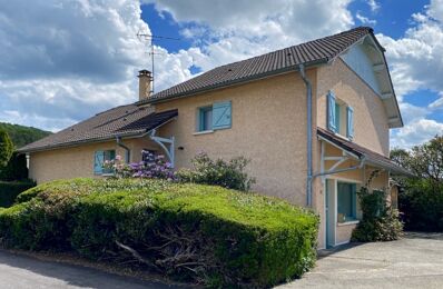 vente maison 250 000 € à proximité de Lavancia-Epercy (01590)