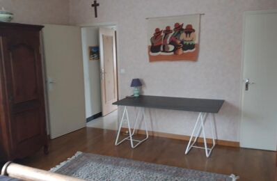 location appartement 350 € CC /mois à proximité de Saint-Julien-de-Concelles (44450)