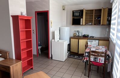 location appartement 370 € CC /mois à proximité de Lieu-Saint-Amand (59111)