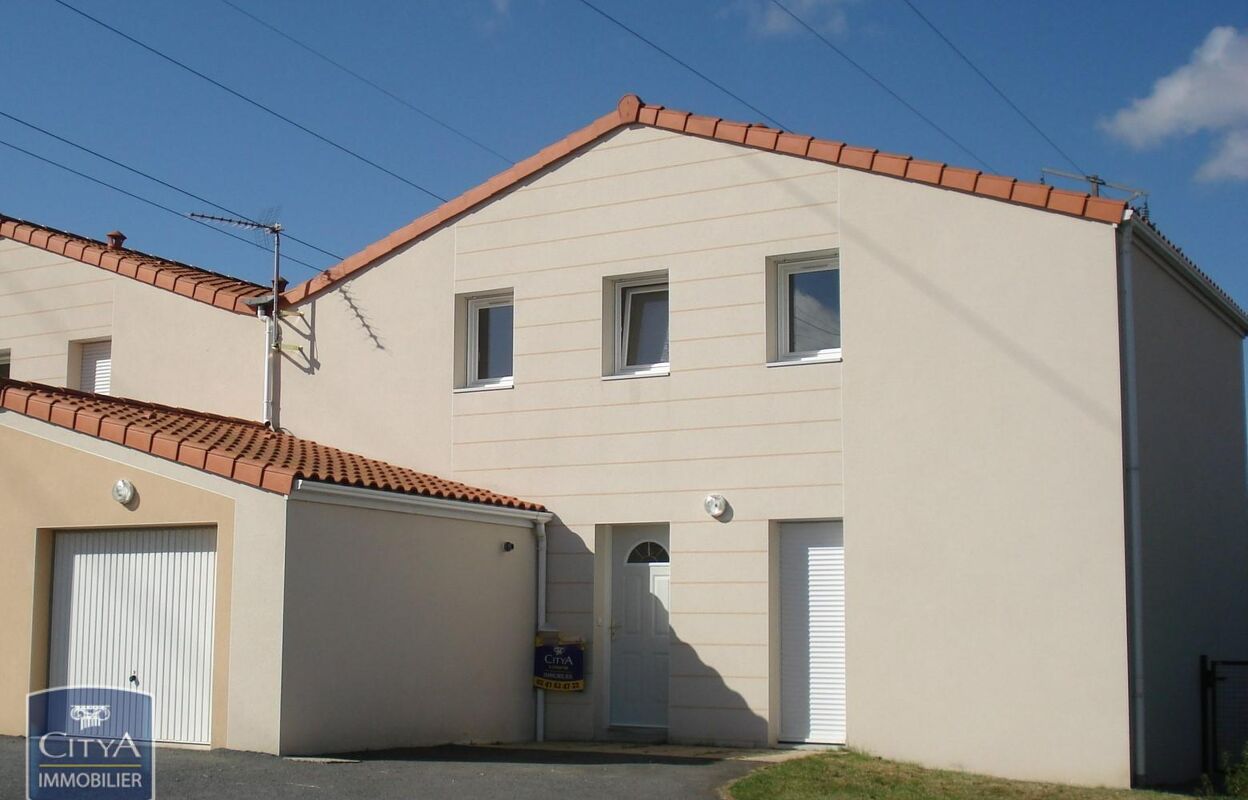 maison 6 pièces 93 m2 à vendre à Cholet (49300)