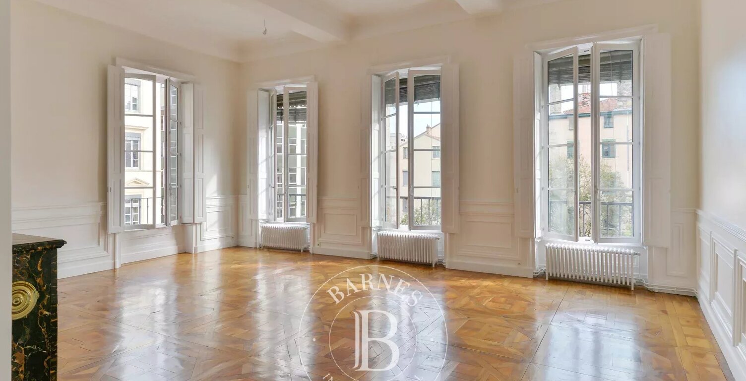 Lyon 2 - Ainay - Appartement bourgeois de 175,45 m² - Garage double - 3 Chambres — photo 1