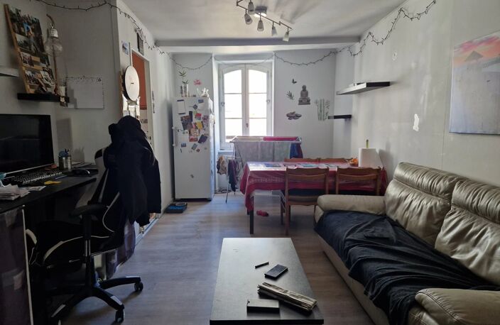 APPARTEMENT T3 – 64,90 m² – CENTRE-VILLE DE PEYREHORADE – BALCON AVEC VUE DÉGAGÉE SUR LE GAVE — photo 3