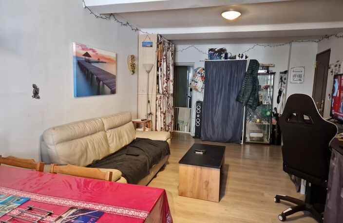 APPARTEMENT T3 – 64,90 m² – CENTRE-VILLE DE PEYREHORADE – BALCON AVEC VUE DÉGAGÉE SUR LE GAVE — photo 4