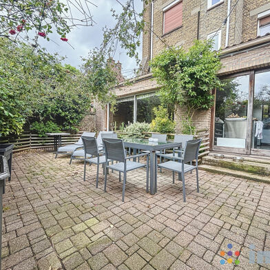 Maison 7 pièces 549900 €