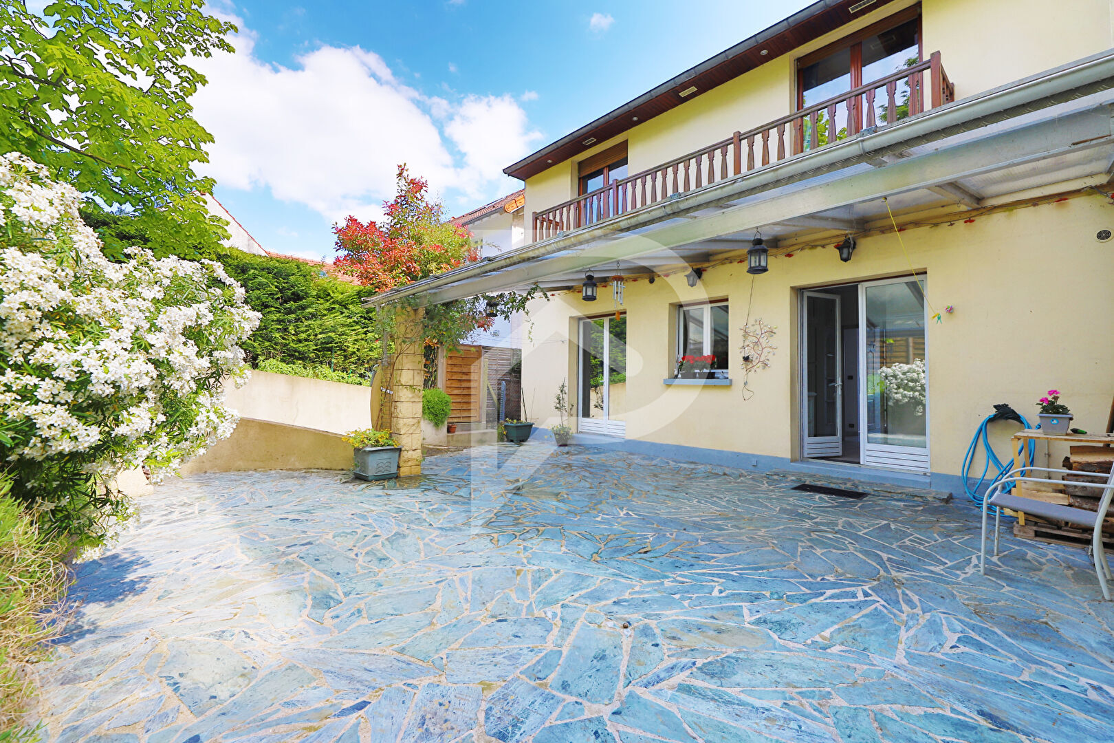 Maison a louer nanterre - 5 pièce(s) - 154 m2 - Surfyn