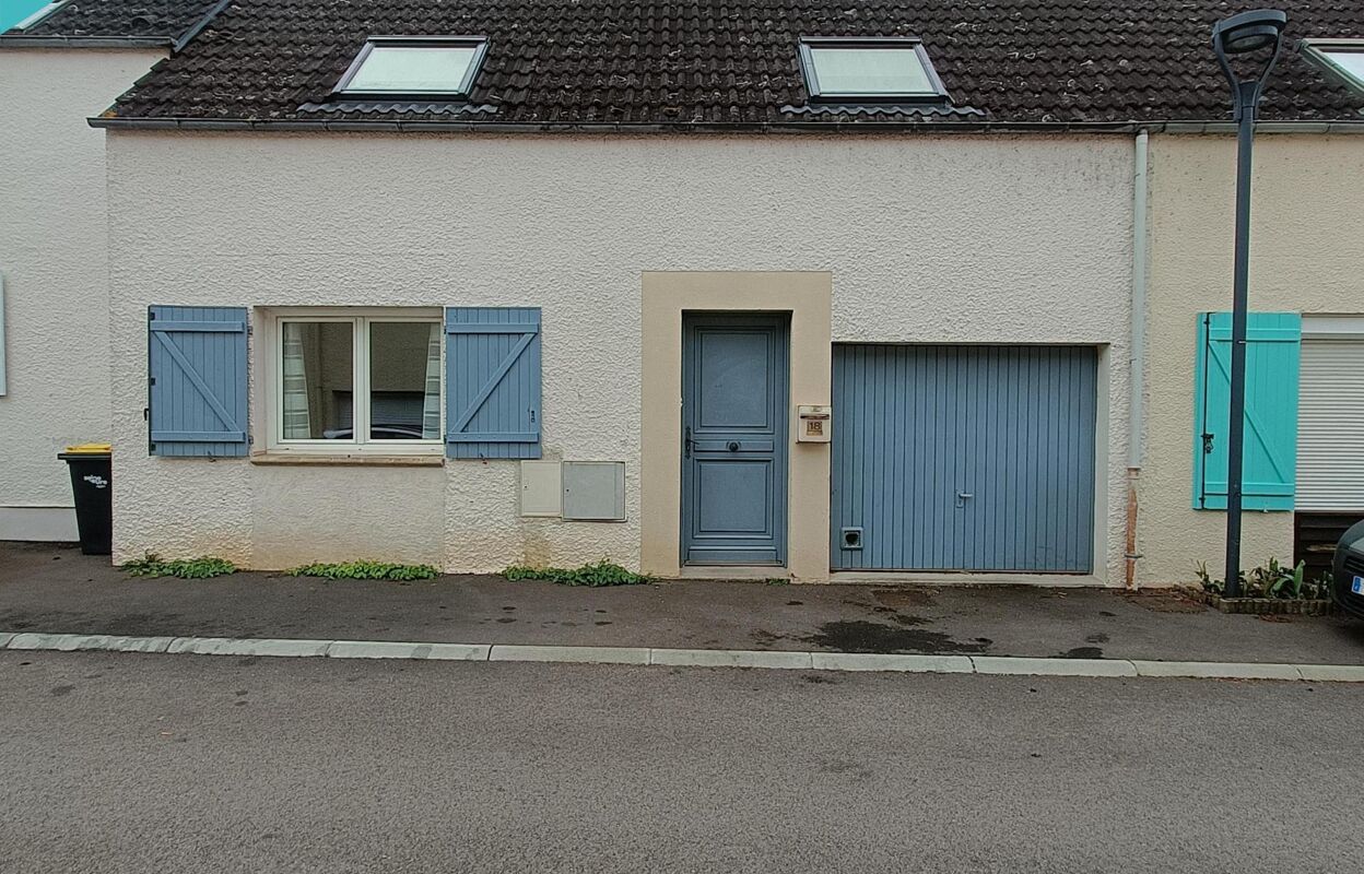 maison 5 pièces 100 m2 à vendre à Val-de-Reuil (27100)