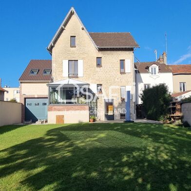 Maison 9 pièces 177 m²