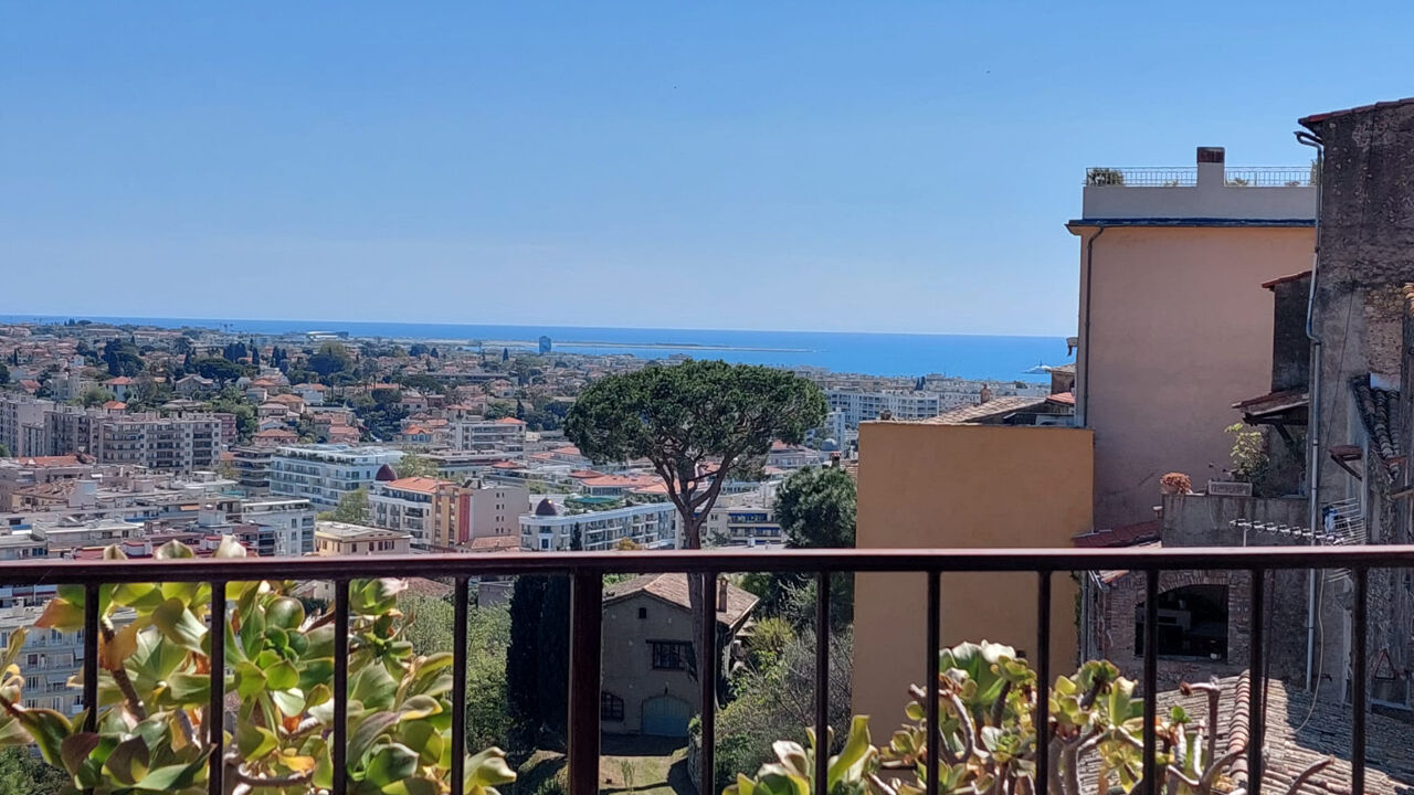 maison 4 pièces 102 m2 à vendre à Cagnes-sur-Mer (06800)