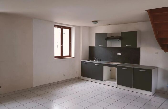 APPARTEMENT T2 - DUPLEX MANTES LA VILLE — photo 2