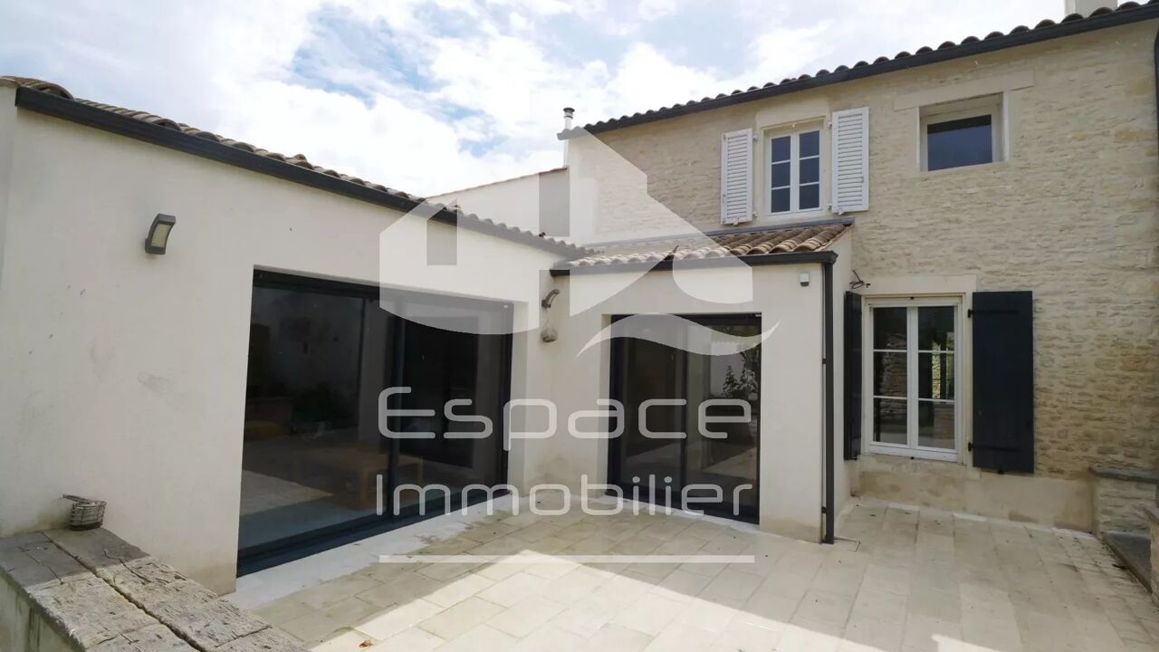 maison 4 pièces 146 m2 à vendre à La Rochelle (17000)