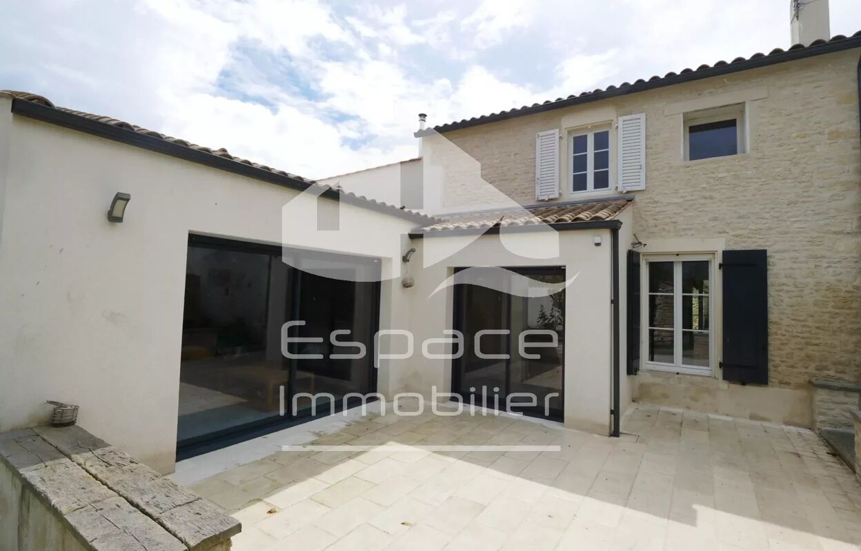 maison 4 pièces 146 m2 à vendre à La Rochelle (17000)