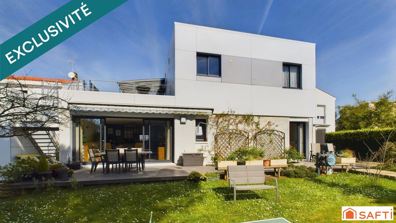 maison 8 pièces 182 m2 à vendre à La Rochelle (17000)