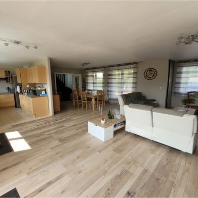 Maison 6 pièces 151 m²