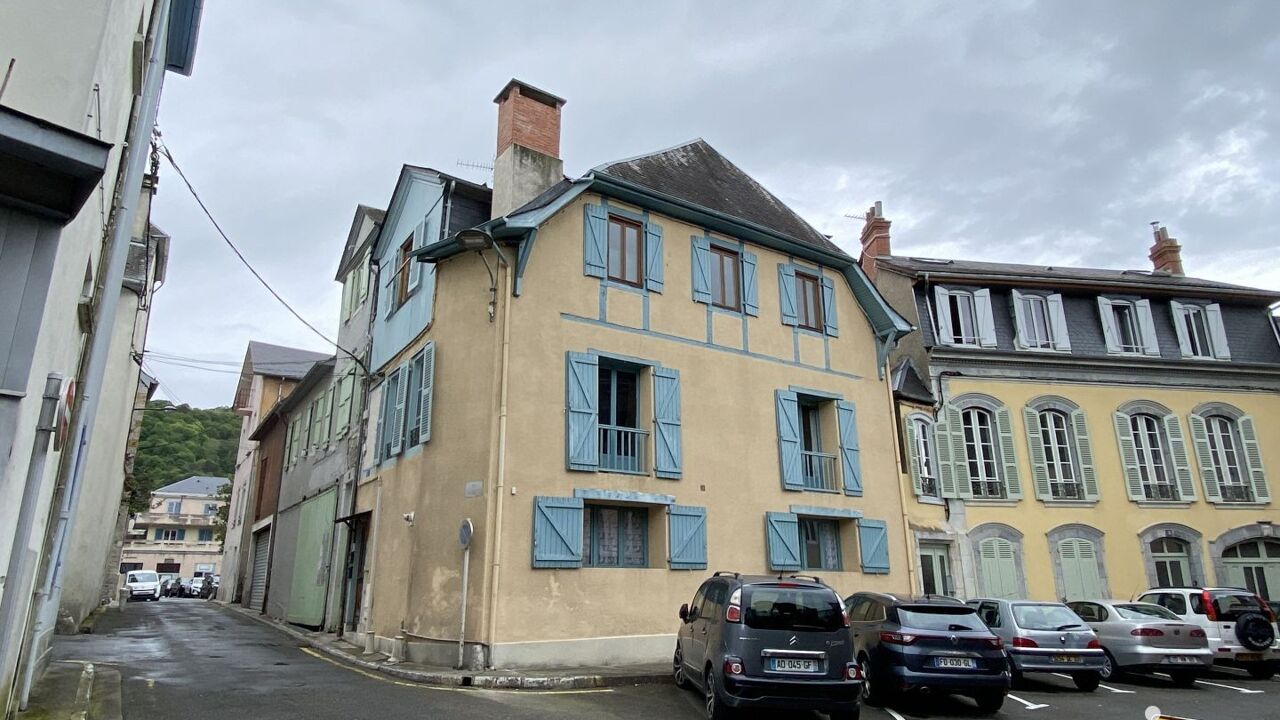 immeuble  pièces 130 m2 à vendre à Bagnères-de-Bigorre (65200)