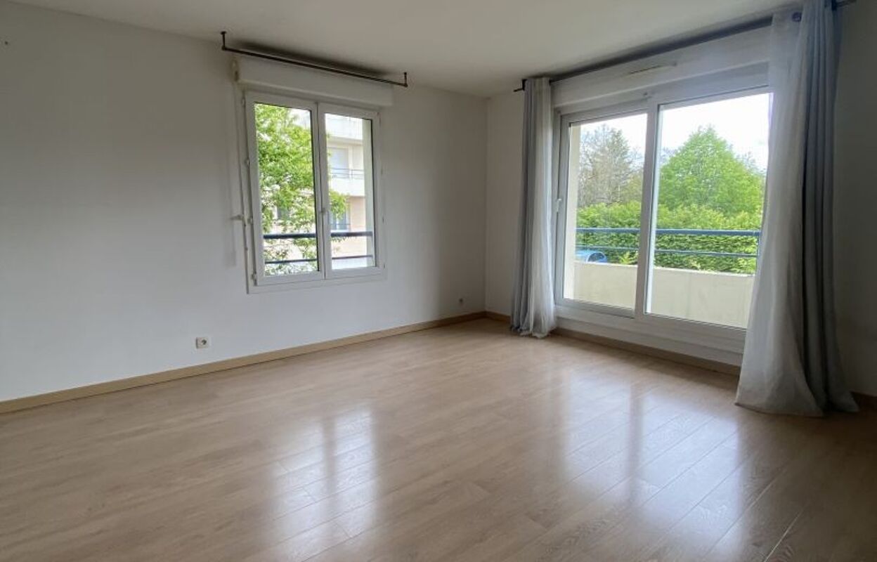 appartement 3 pièces 65 m2 à vendre à Chanteloup-les-Vignes (78570)