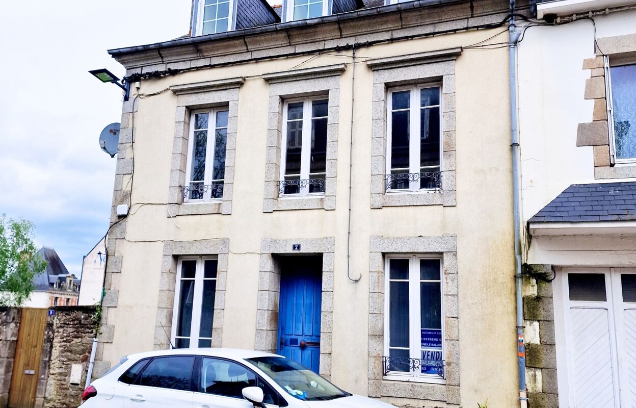 maison 5 pièces 125 m2 à vendre à Carhaix-Plouguer (29270)