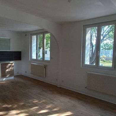 Immeuble 272 m²