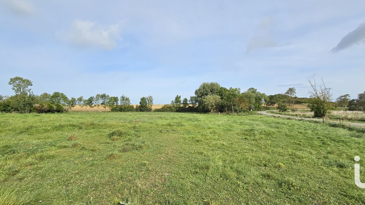 terrain  pièces 4300 m2 à vendre à Saint-Hilaire-en-Woëvre (55160)