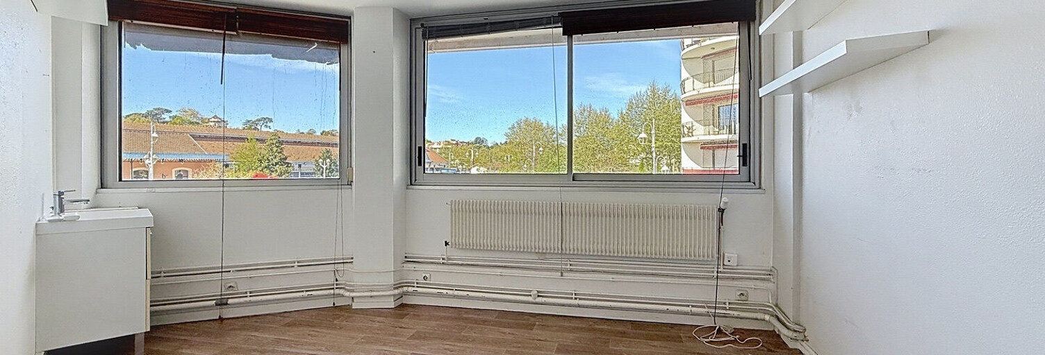 Bureau 4 Pièces 134 m² à vendre à Arcachon (33120)