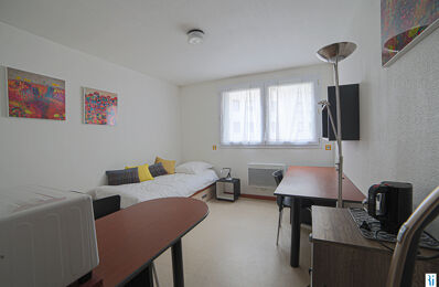 location appartement 430 € CC /mois à proximité de Cléon (76410)