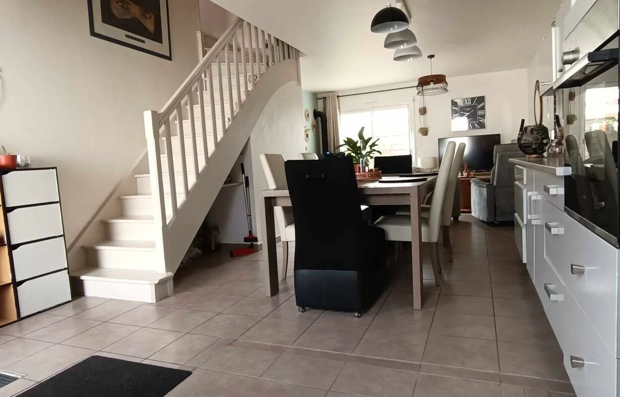 maison 4 pièces 79 m2 à vendre à Pontivy (56300)