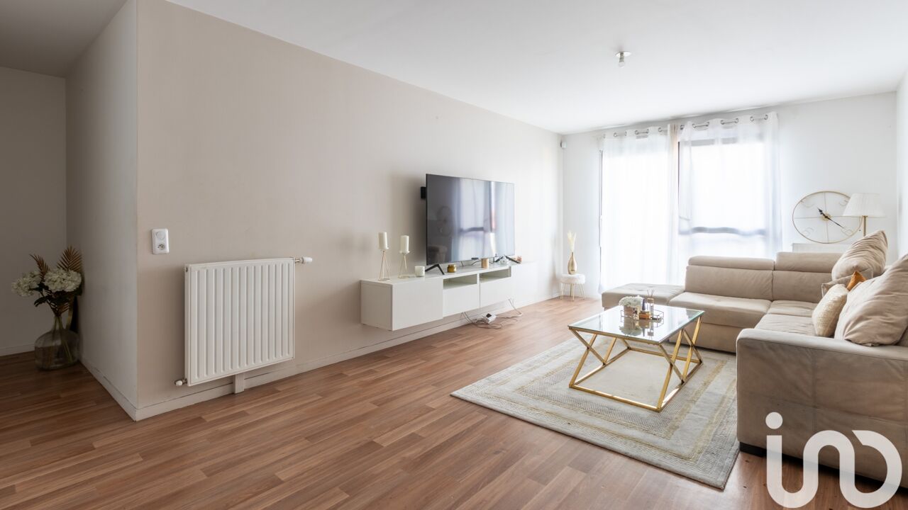 appartement 3 pièces 73 m2 à vendre à Aubervilliers (93300)