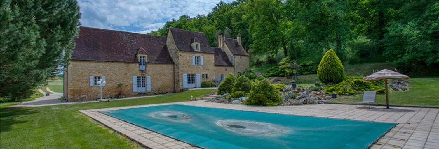 Maison 9 Pièces 327 m² à vendre à Sainte-Mondane (24370)