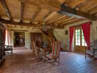 Maison en pierre de 9 pièces principales — photo 4