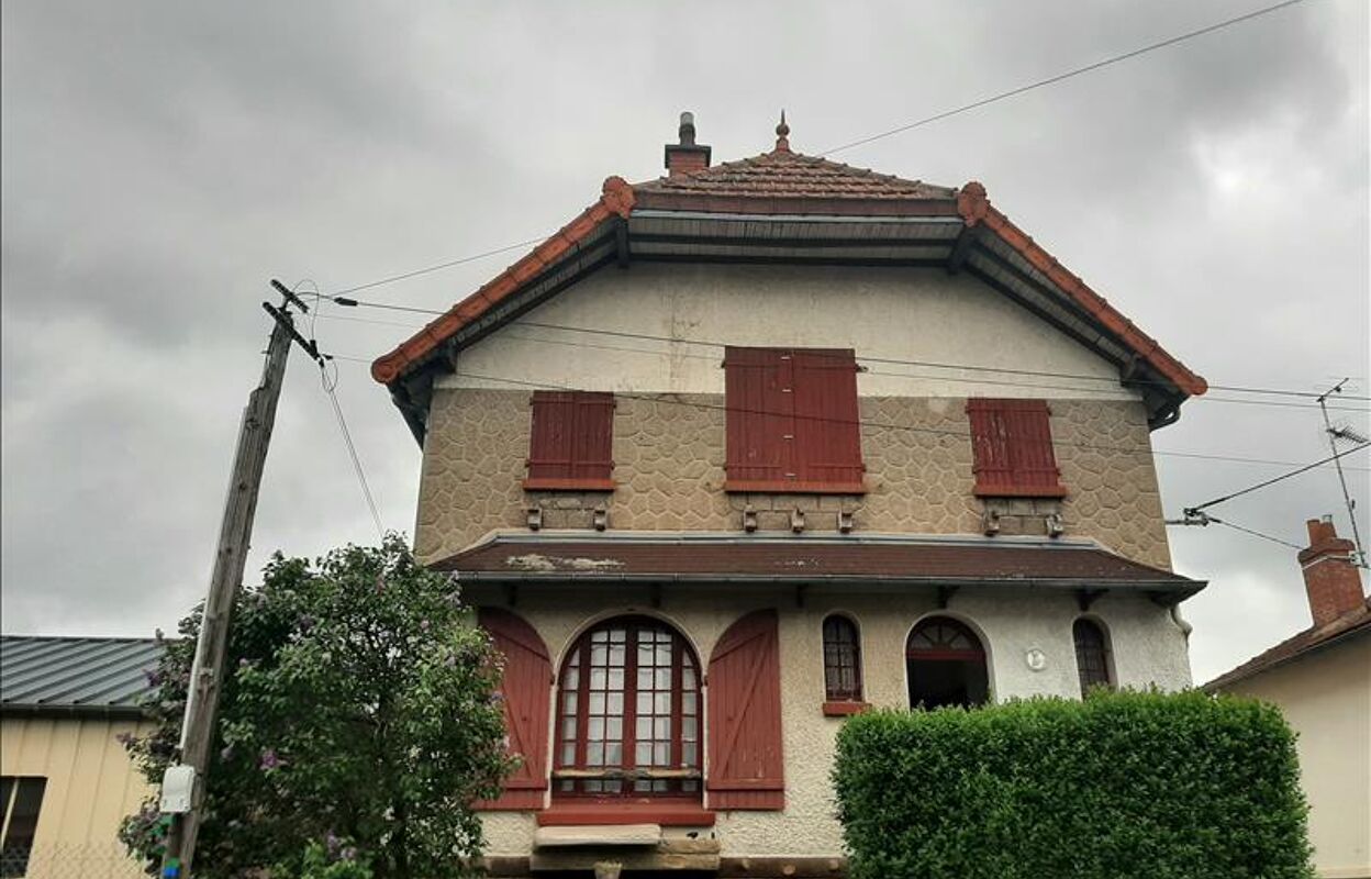 maison 4 pièces 97 m2 à vendre à Montluçon (03100)
