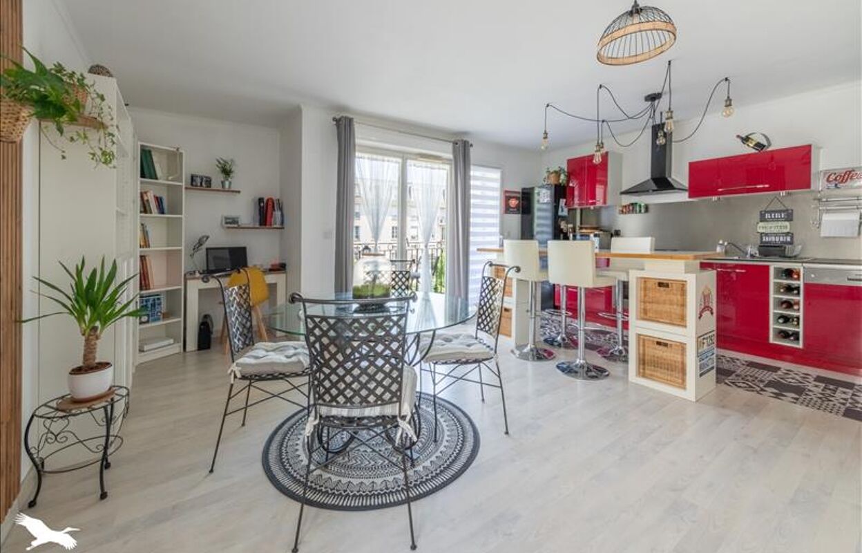 appartement 3 pièces 76 m2 à vendre à Bordeaux (33300)