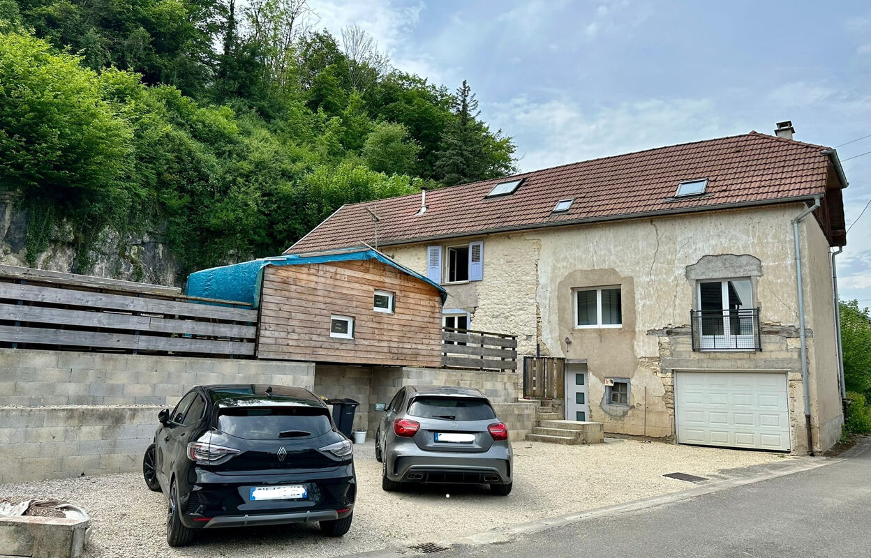 maison 5 pièces 132 m2 à vendre à Pompierre-sur-Doubs (25340)