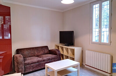 location appartement 538 € CC /mois à proximité de Pernes-les-Fontaines (84210)