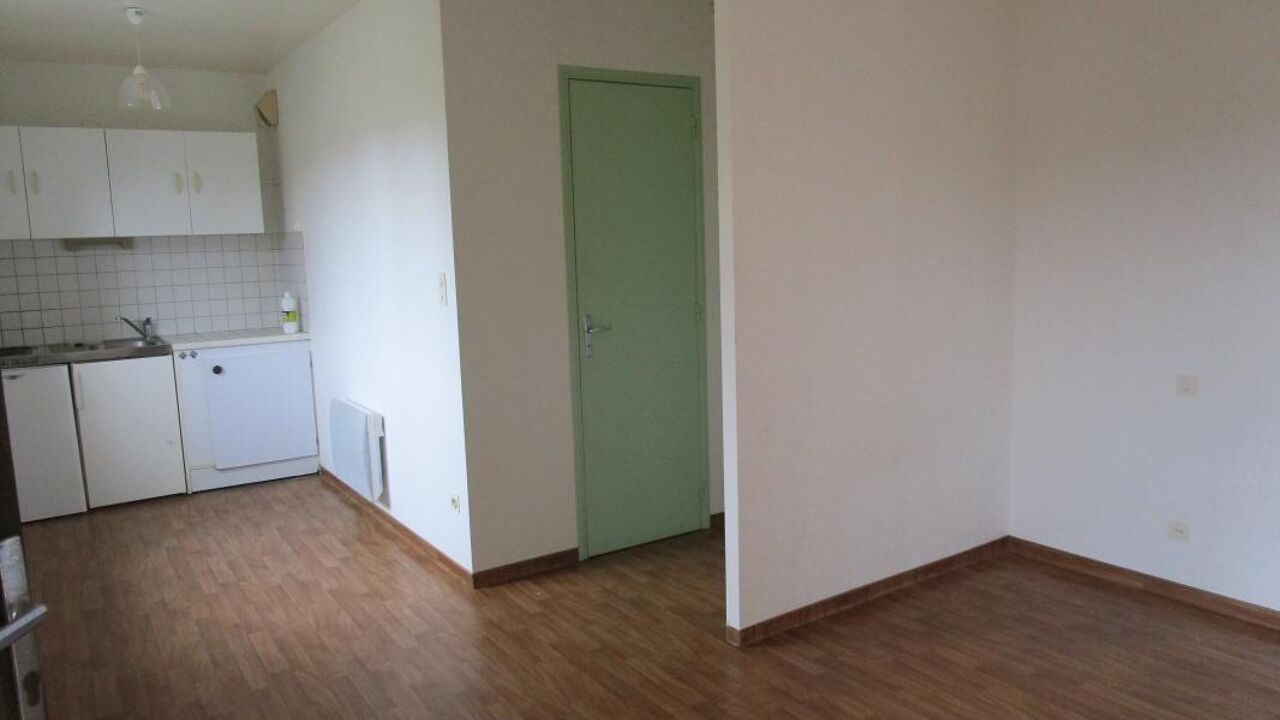 appartement 1 pièces 24 m2 à louer à Le Monastère (12000)