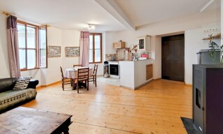 Appartement 2 Pièces 51 m² à louer à Cruis (04230)