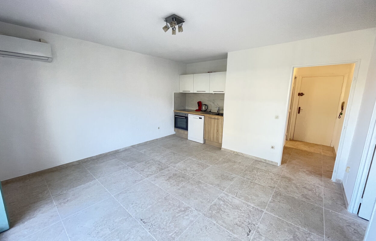 appartement 3 pièces 43 m2 à vendre à Cavalaire-sur-Mer (83240)