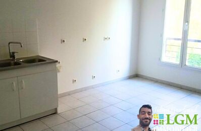 appartement 2 pièces 33 m2 à vendre à Nîmes (30000)