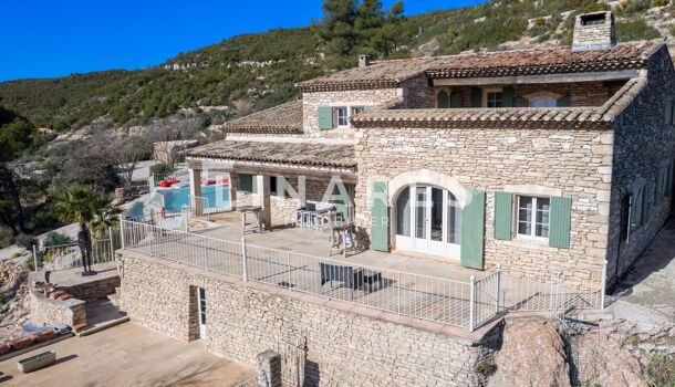 Villa / Maison 9 pièces  à vendre Aix-en-Provence 13100