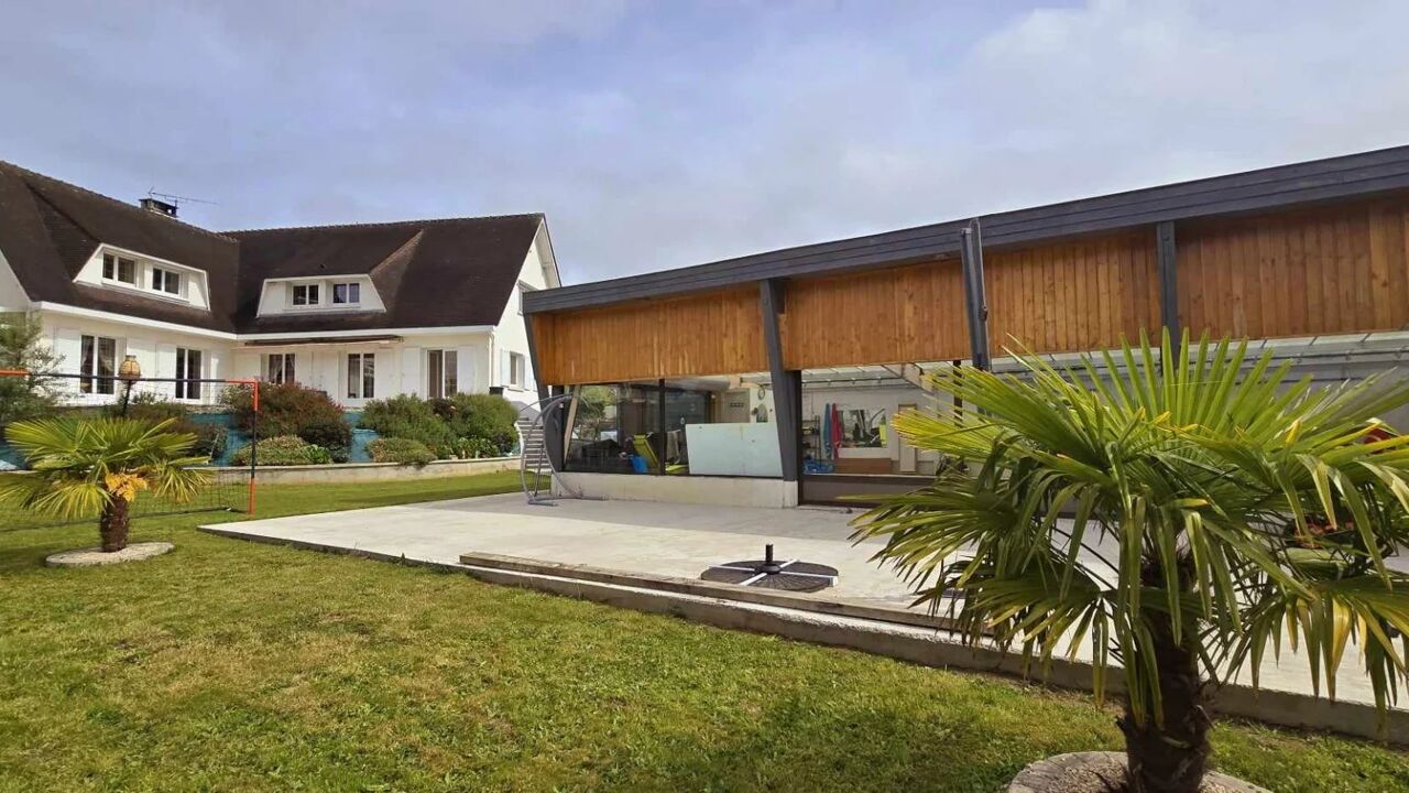 maison 7 pièces 226 m2 à vendre à Saint-Ouen-du-Tilleul (27670)
