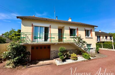 vente maison 237 000 € à proximité de Bucy-Saint-Liphard (45140)