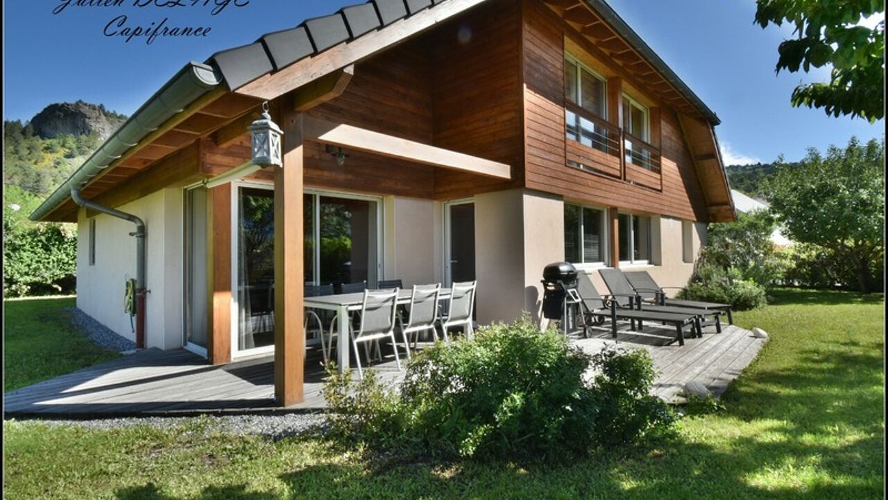 maison 4 pièces 142 m2 à vendre à Savines-le-Lac (05160)