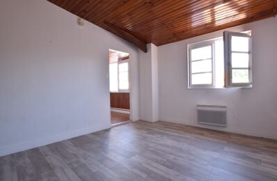 vente immeuble 170 300 € à proximité de La Rochefoucauld (16110)