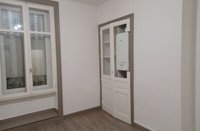 location appartement 420 € CC /mois à proximité de Saint-Just-le-Martel (87590)