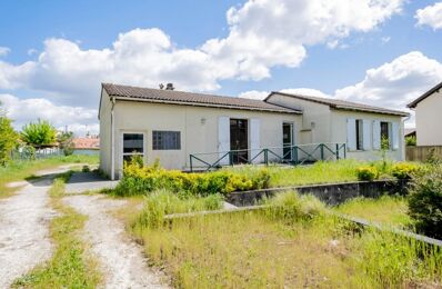 vente maison 220 000 € à proximité de Saint-Aubin-de-Médoc (33160)