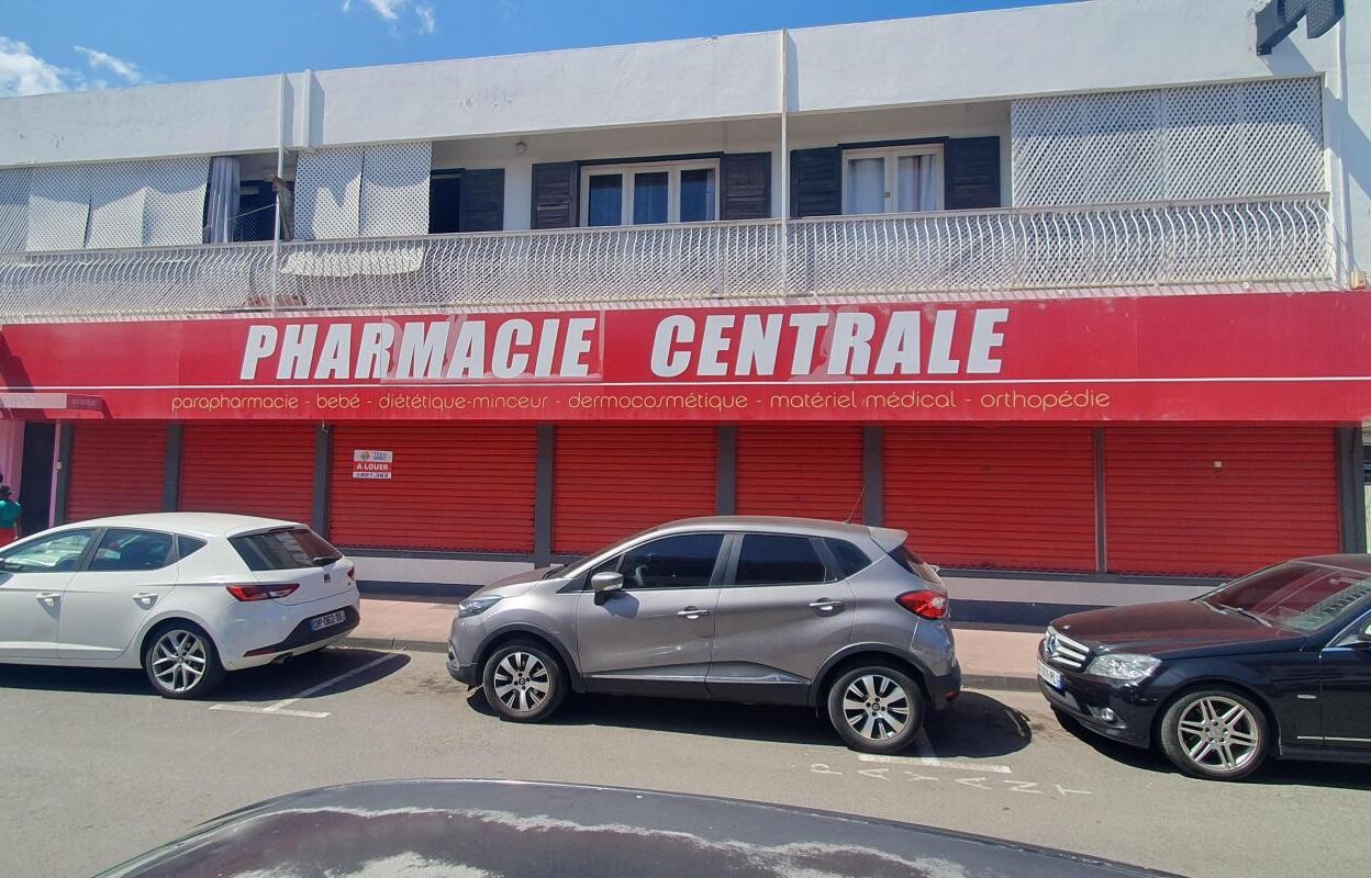 commerce 2 pièces 390 m2 à louer à Saint-Louis (97450)