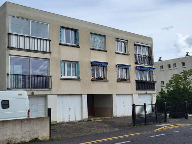 Appartement À Vendre — photo 1