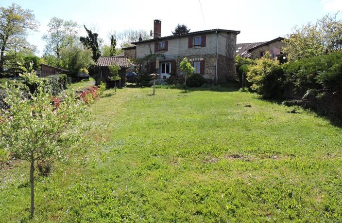 Maison en pierre, au grand calme avec granges, jardin attenan... — photo 5