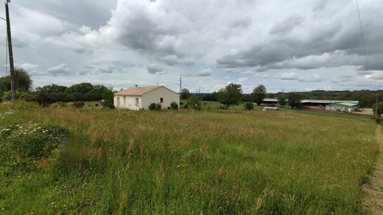 terrain  pièces 1547 m2 à vendre à Chabanais (16150)