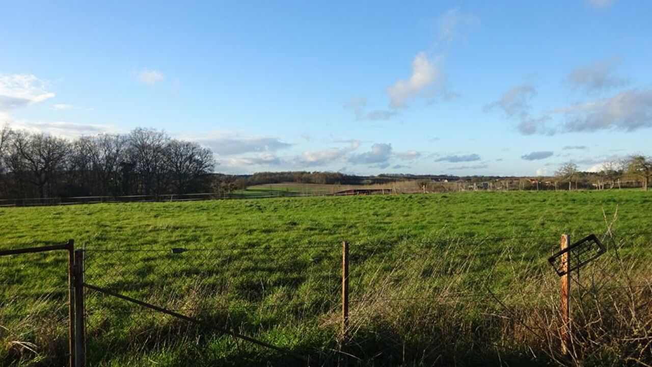 terrain  pièces 1270 m2 à vendre à Azay-le-Ferron (36290)