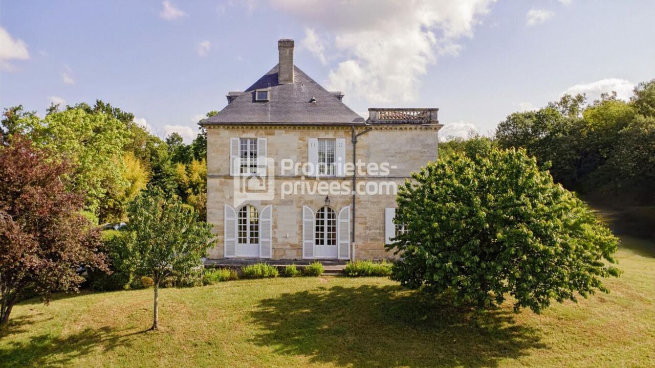 maison 8 pièces 330 m2 à vendre à Yvrac (33370)