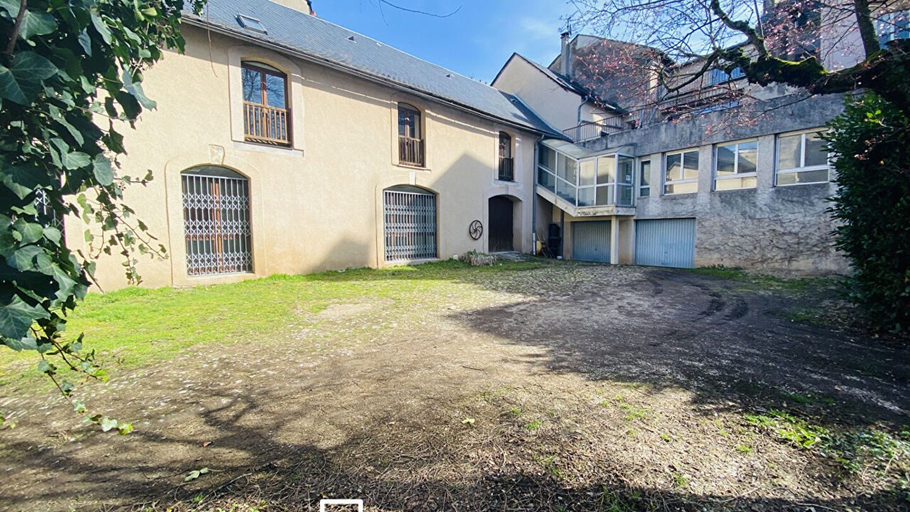 bureau  pièces 446 m2 à vendre à Rodez (12000)